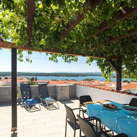 Apartment Roko Пунат Екстер'єр фото